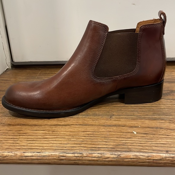 Gabor genuine leather women boots size U6, brand new - Picture 2 of 3